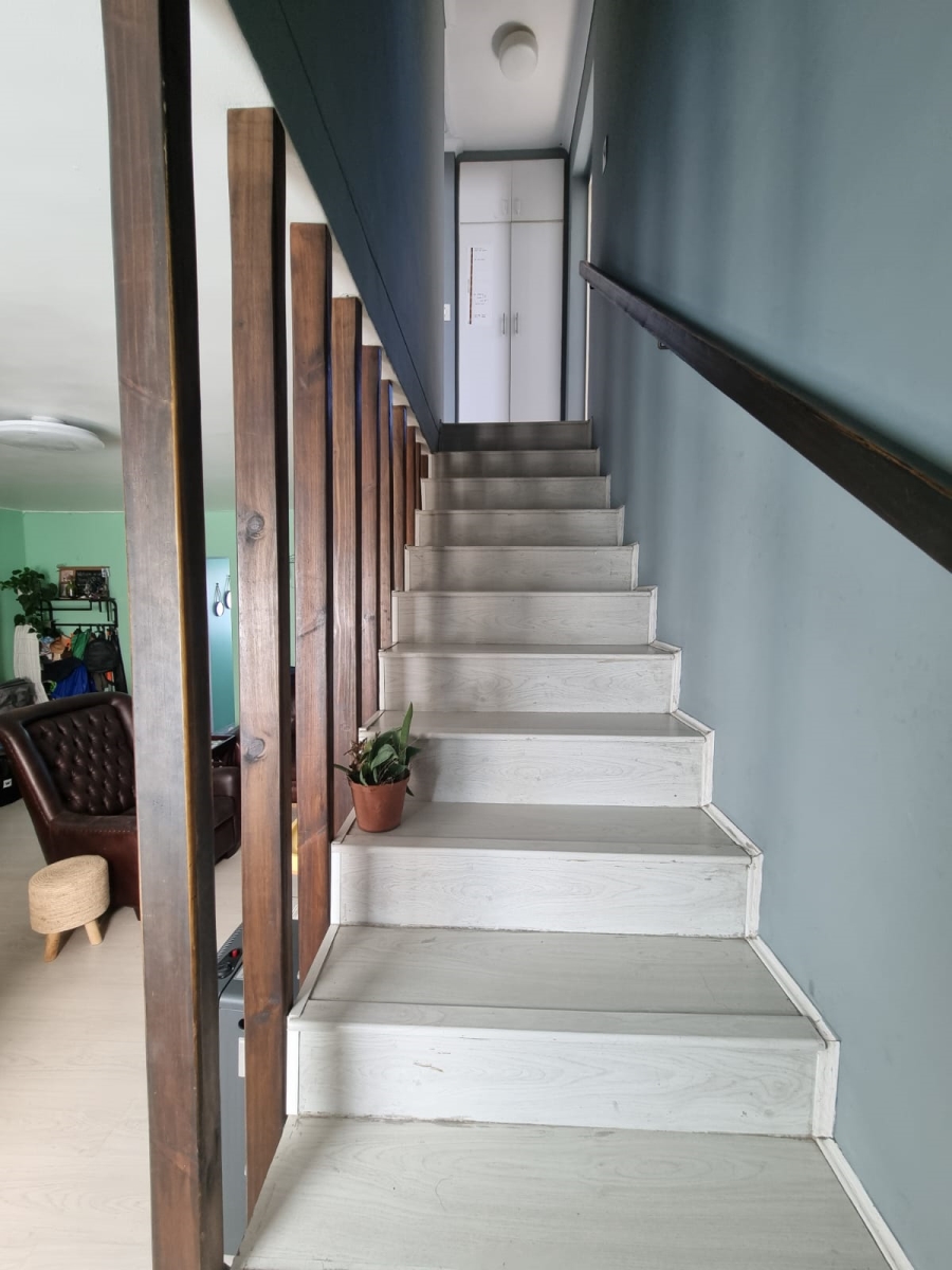 To Let 3 Bedroom Property for Rent in Southfield Western Cape
